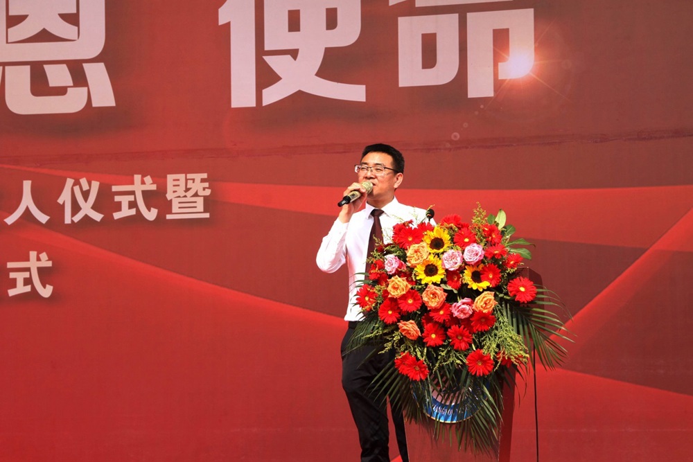 刚校
